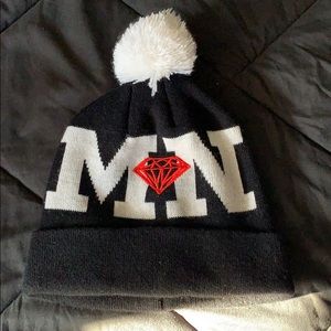 Diamond supply co beanie